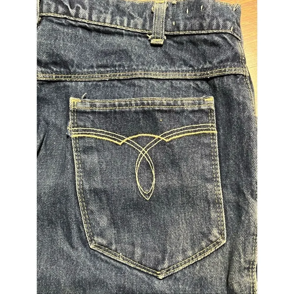 Vintage Levi’s Men’s 522 Slim Bootcut Blue Tab Jeans